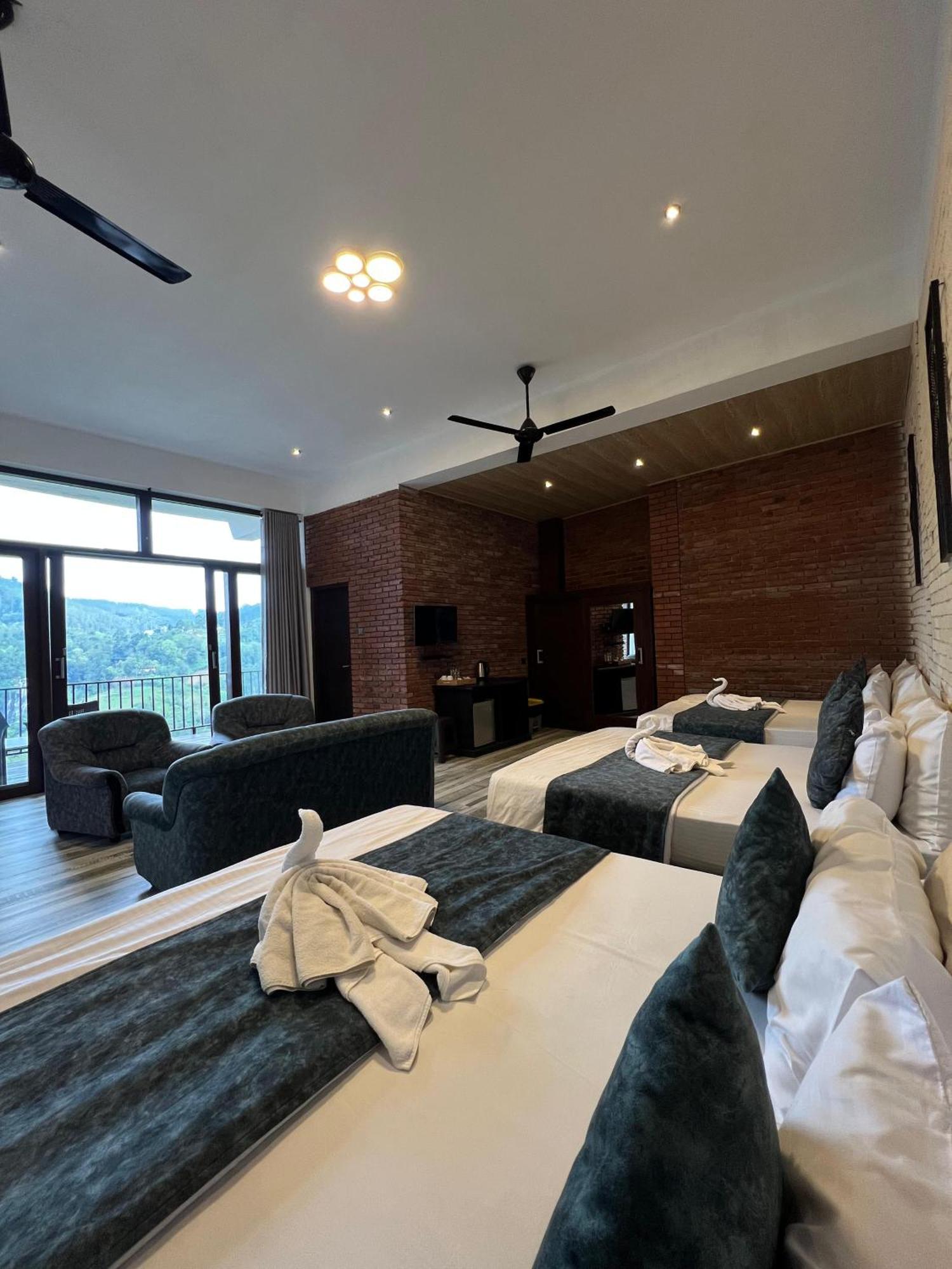 Hillcrest Ella Bed & Breakfast Ngoại thất bức ảnh